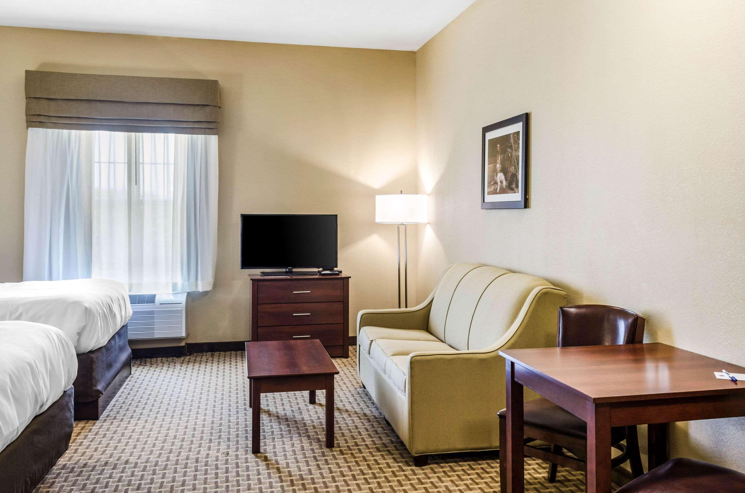 Mainstay Suites Hackberry Sportsman'S Lodge Екстериор снимка